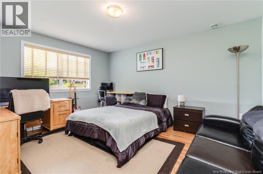 14 HALLIHAN DRIVE - 31