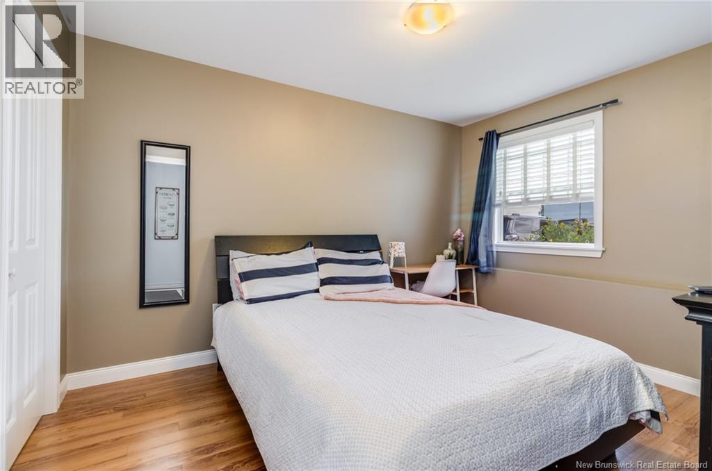 14 HALLIHAN DRIVE - 32