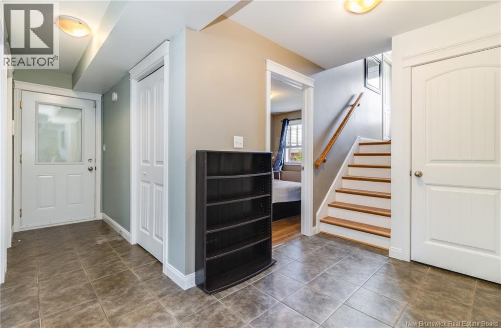 14 HALLIHAN DRIVE - 33