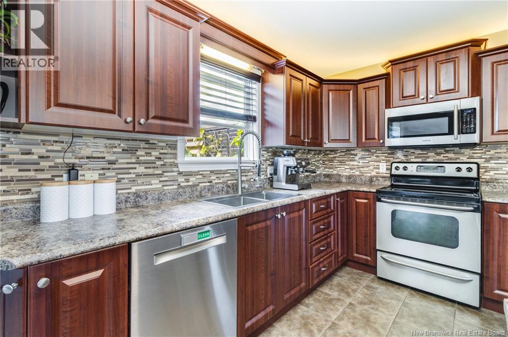 14 HALLIHAN DRIVE - 16