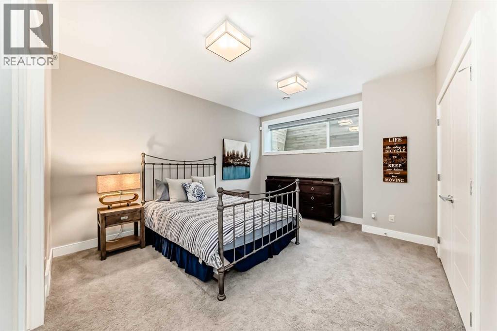 Single Family House for Sale in   Street SW Richmond Calgary 