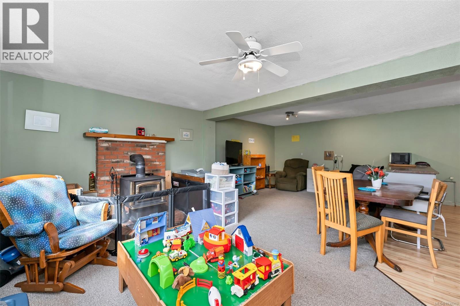 1707 ROBIN HILL DR - 35