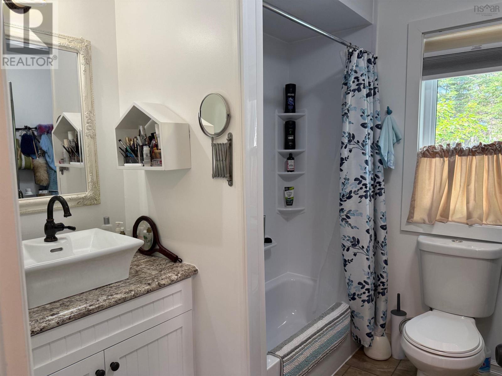 62 WESTERN POINT LANE - 16