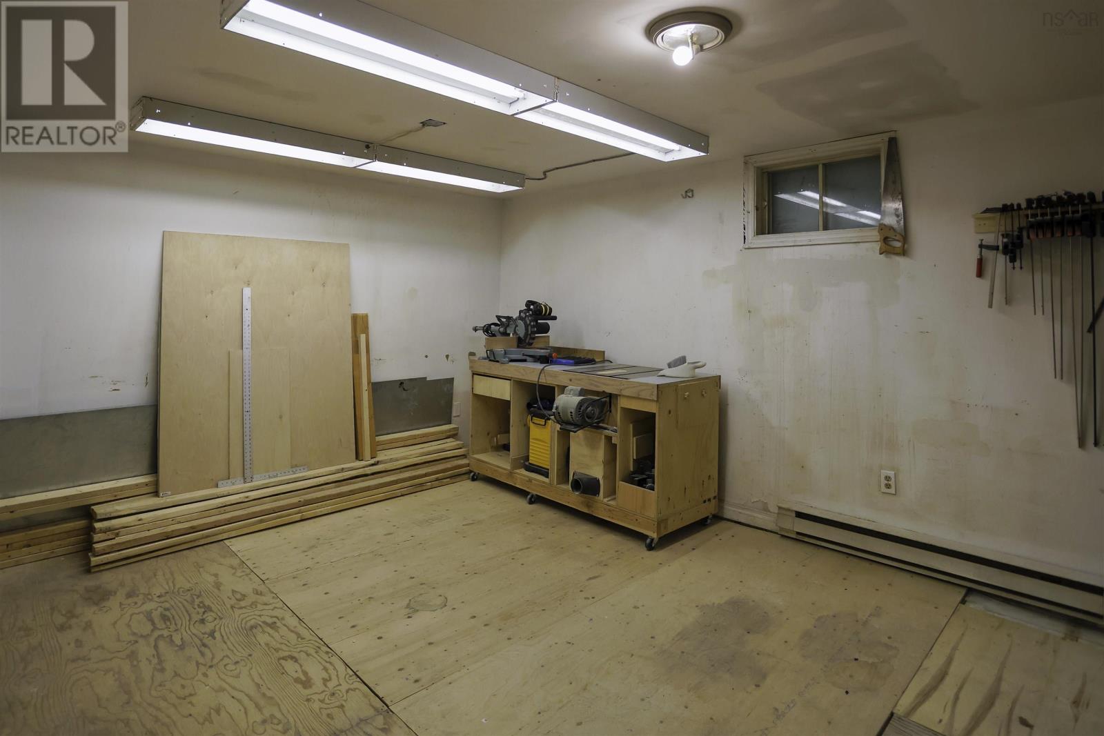 Property 21 of 39 of 33 Micmac Drive