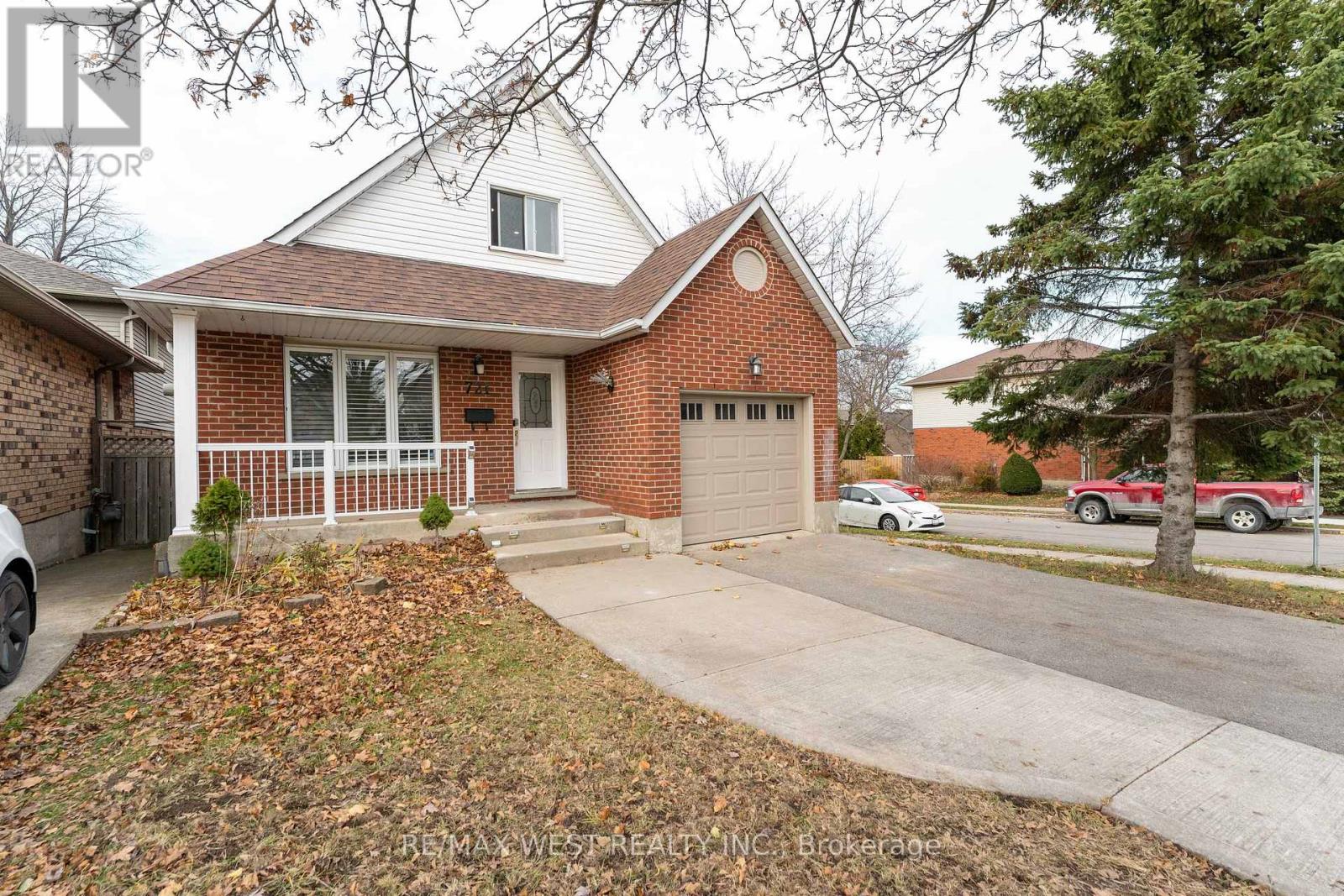 721 ACADIA DRIVE - 2
