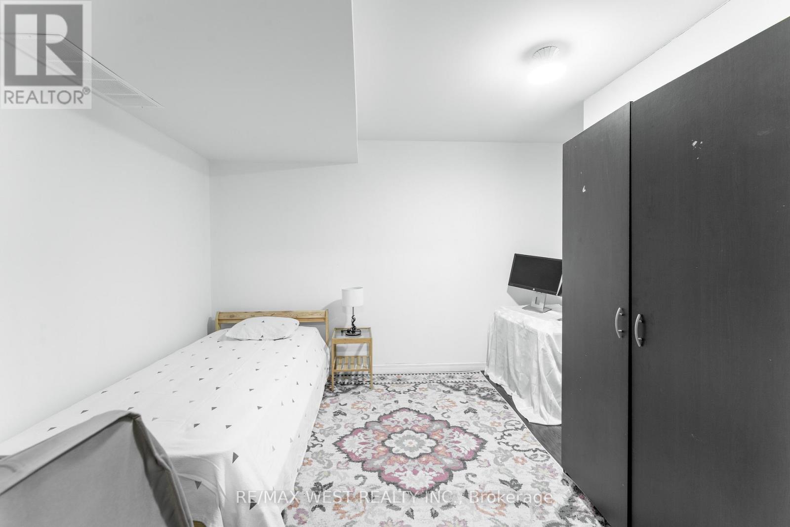 721 ACADIA DRIVE - 23