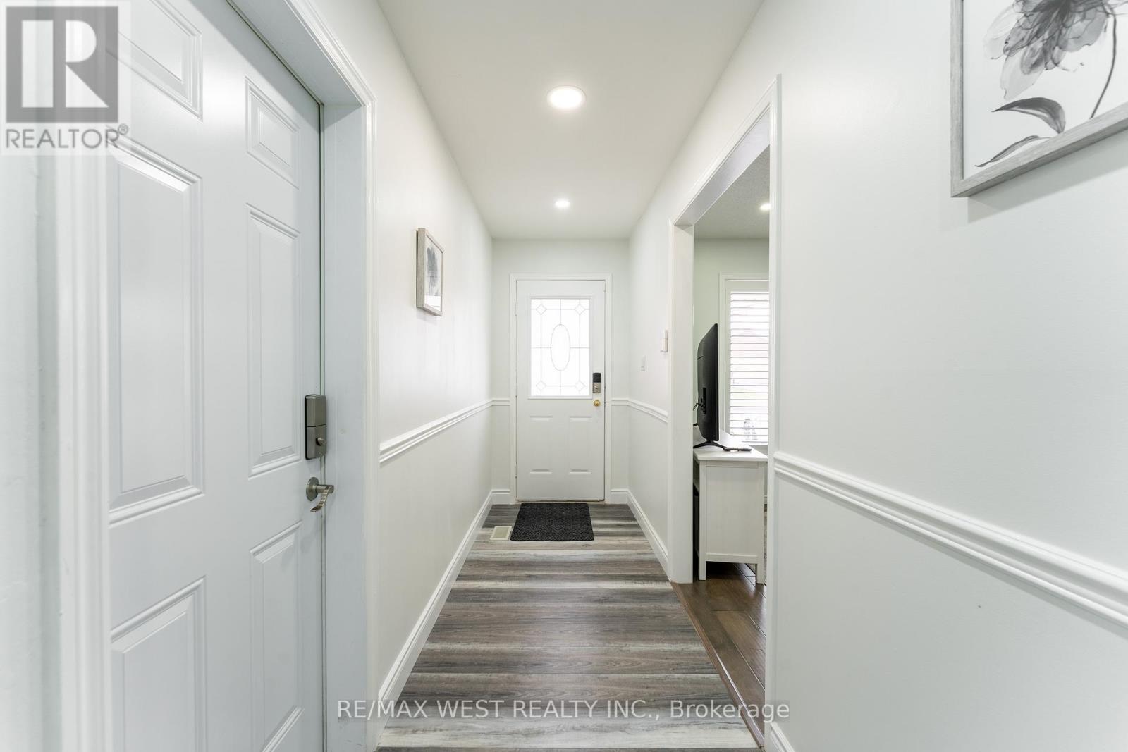 721 ACADIA DRIVE - 5
