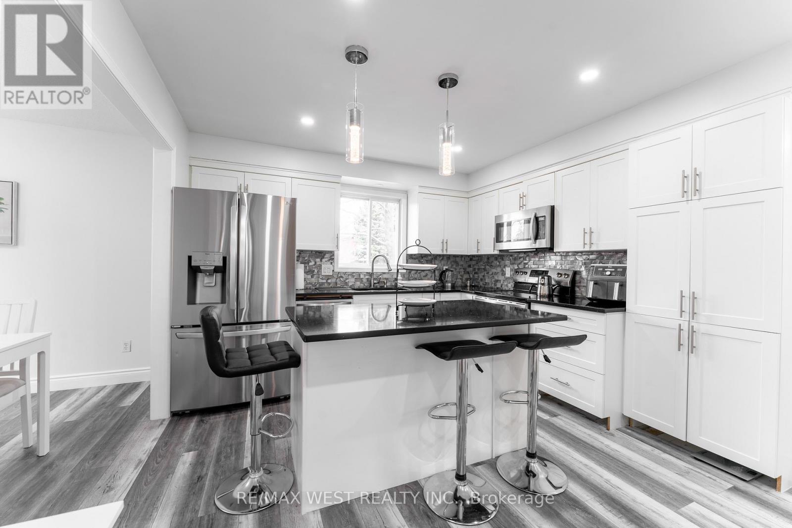 721 ACADIA DRIVE - 8