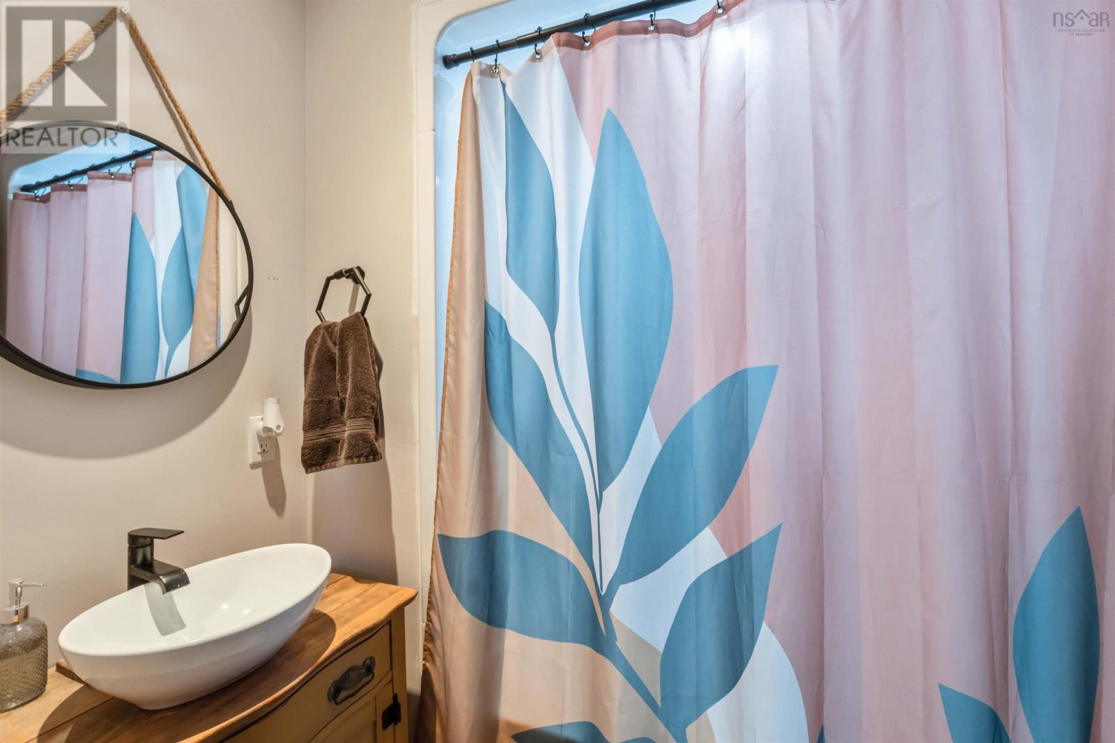 Property 39 of 45 of 22 Washington Street