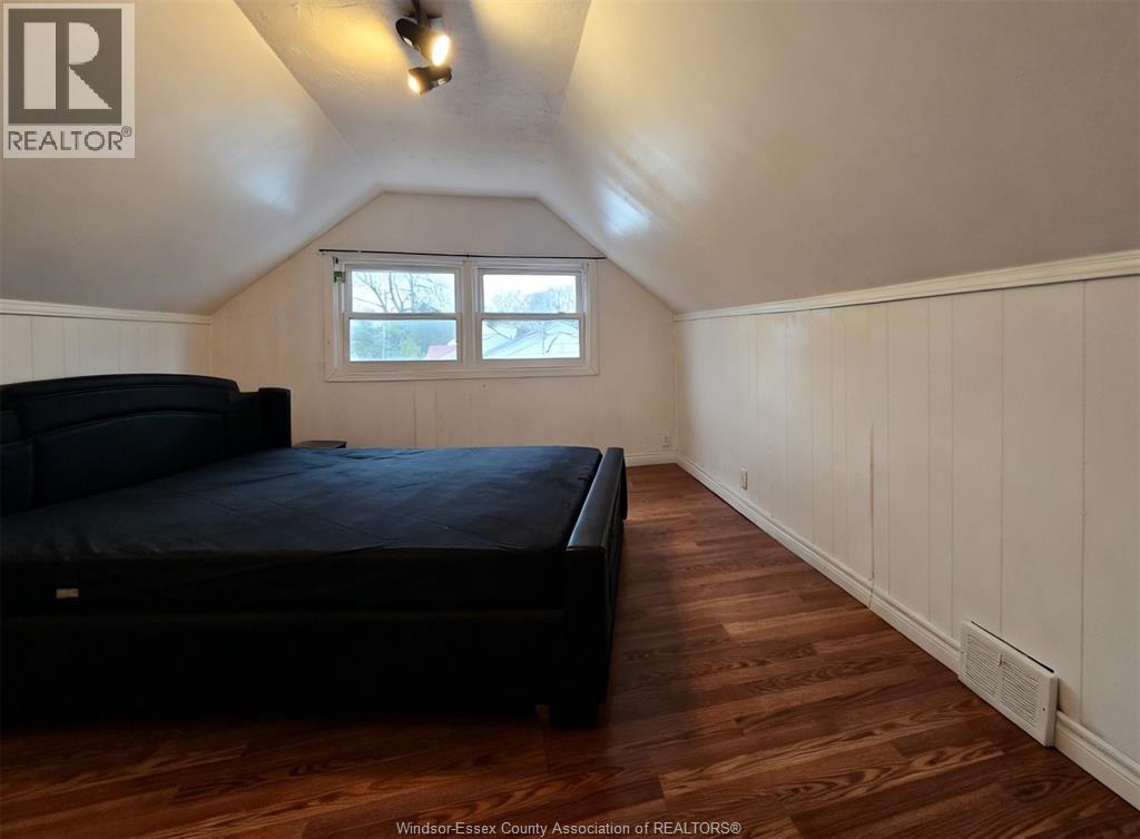 3672 MORRIS DRIVE - 13