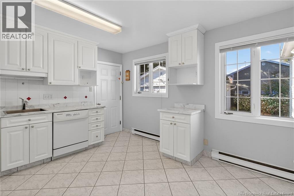 18 CARNEY AVENUE - 17