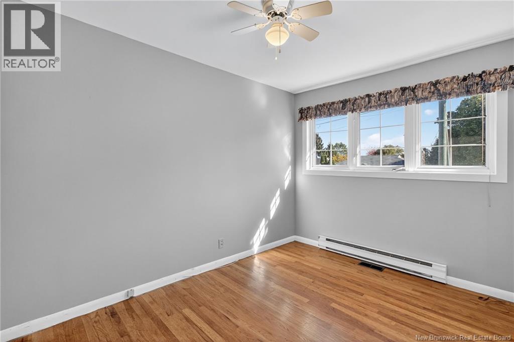 18 CARNEY AVENUE - 22