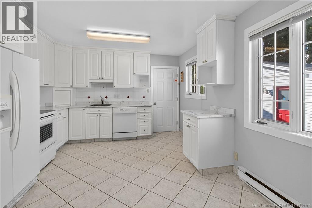 18 CARNEY AVENUE - 14