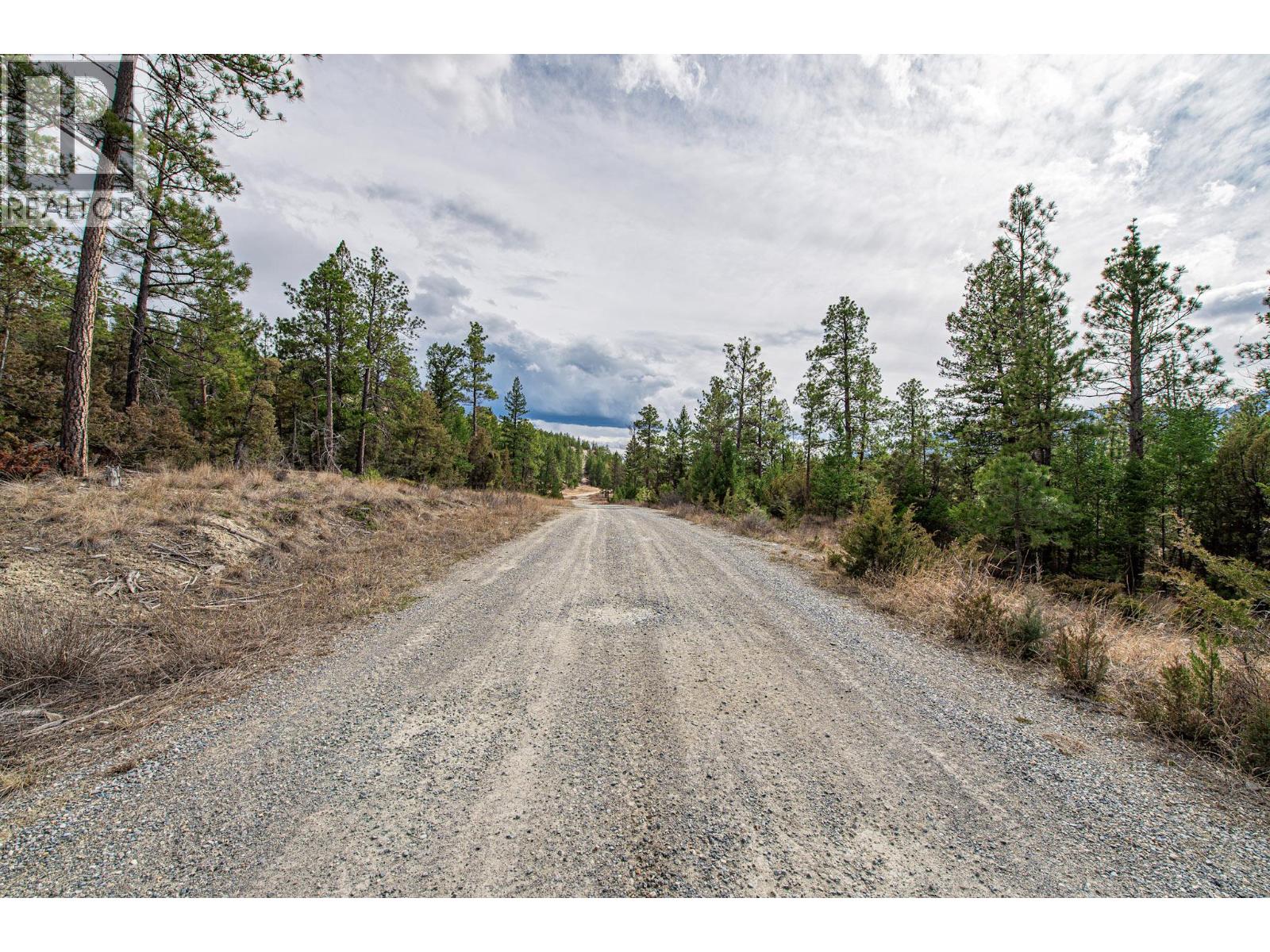 8850 GRAINGER Road, Canal Flats