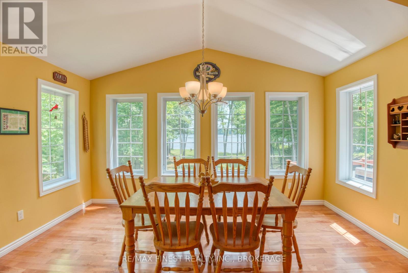 855A CROW LAKE ROAD — photo 28