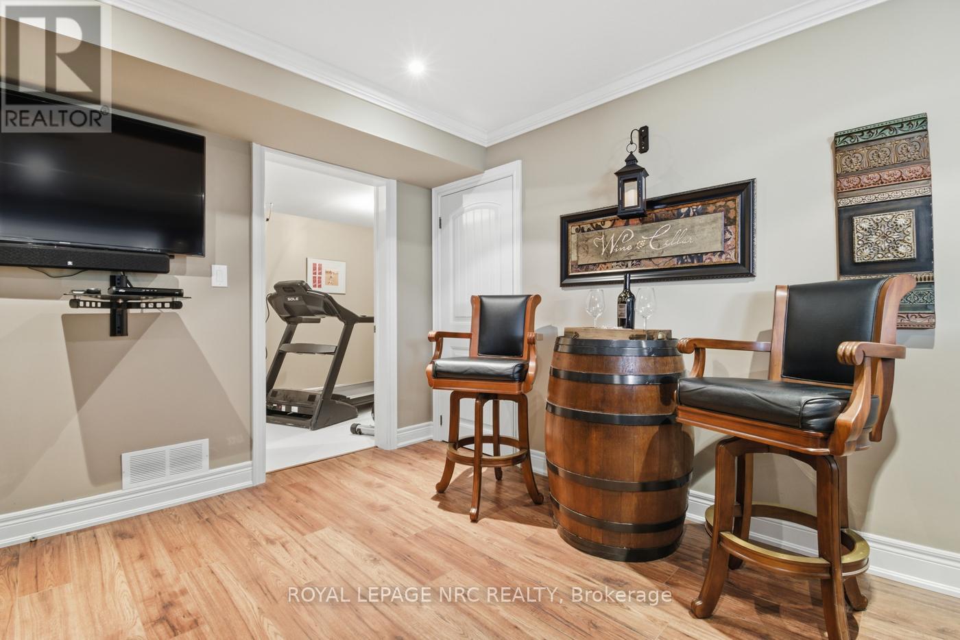 3930 VILLAGE CREEK DRIVE - 34