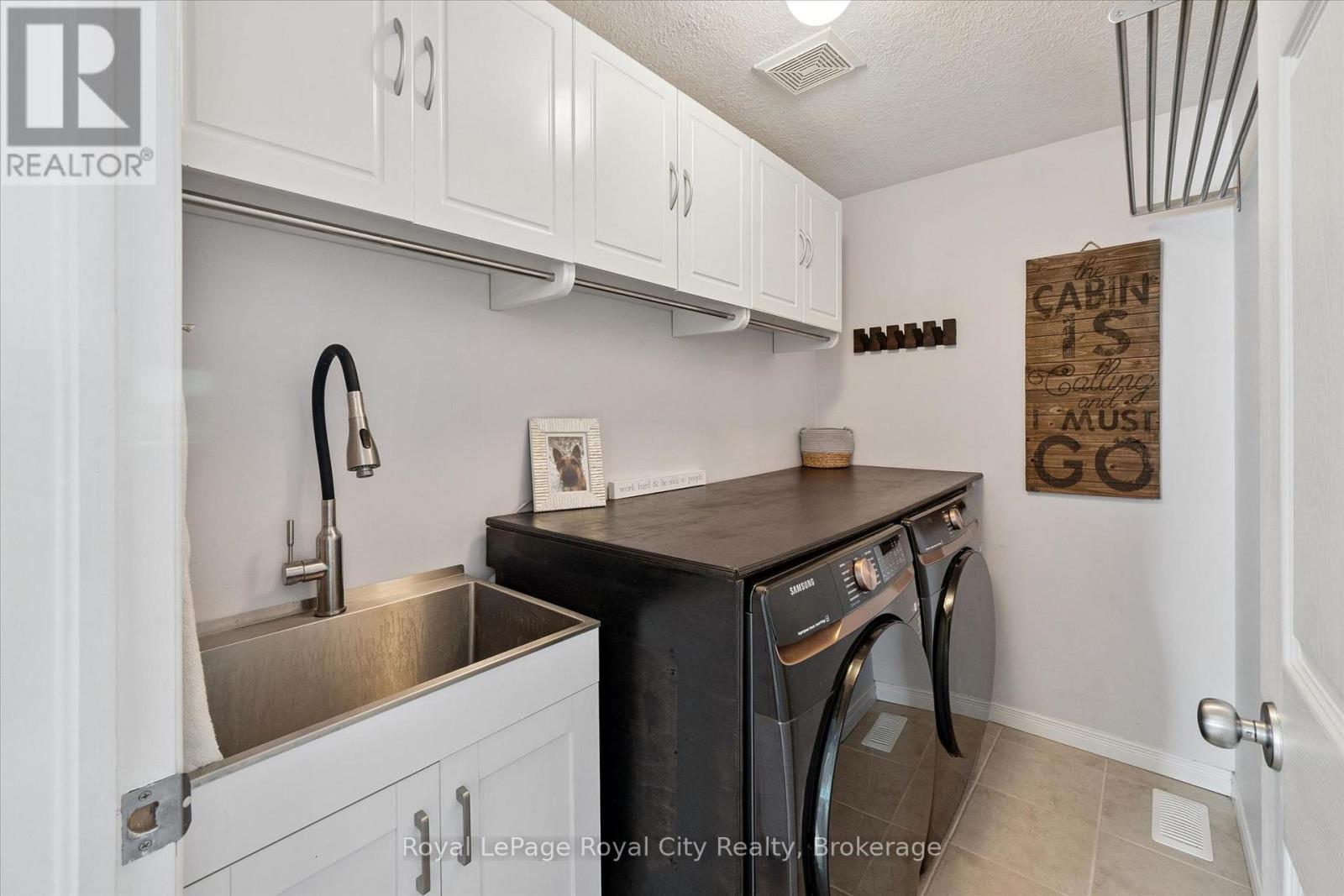 2nd Floor Laundry