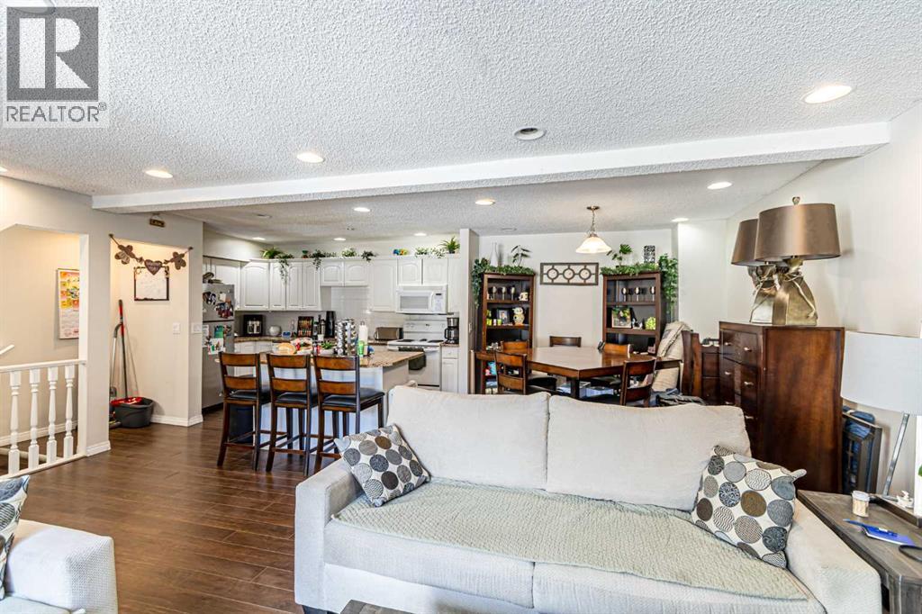 Multi-family House for Sale in   Huntley Close NE Huntington Hills Calgary 