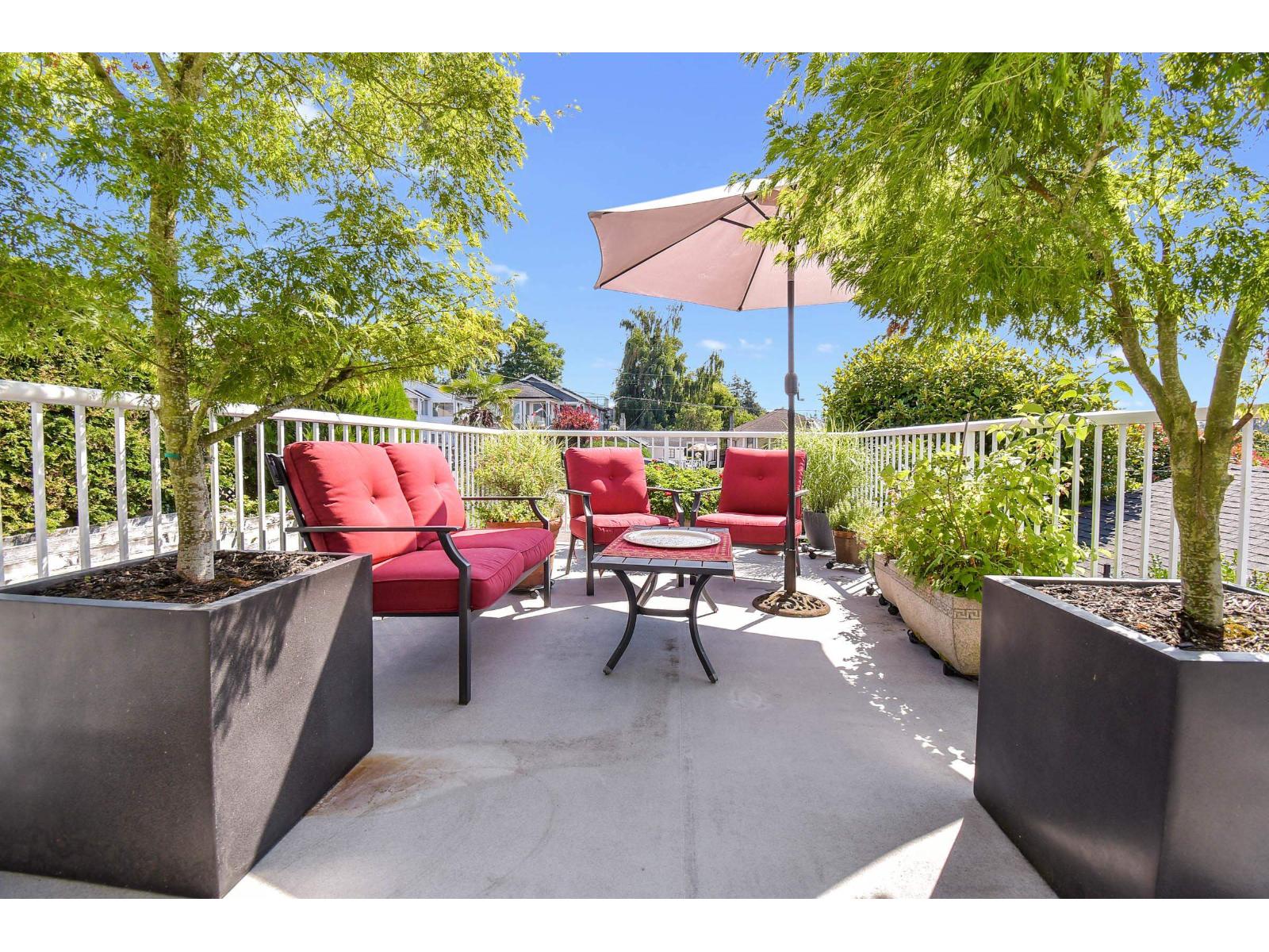 933 HABGOOD STREET, White Rock