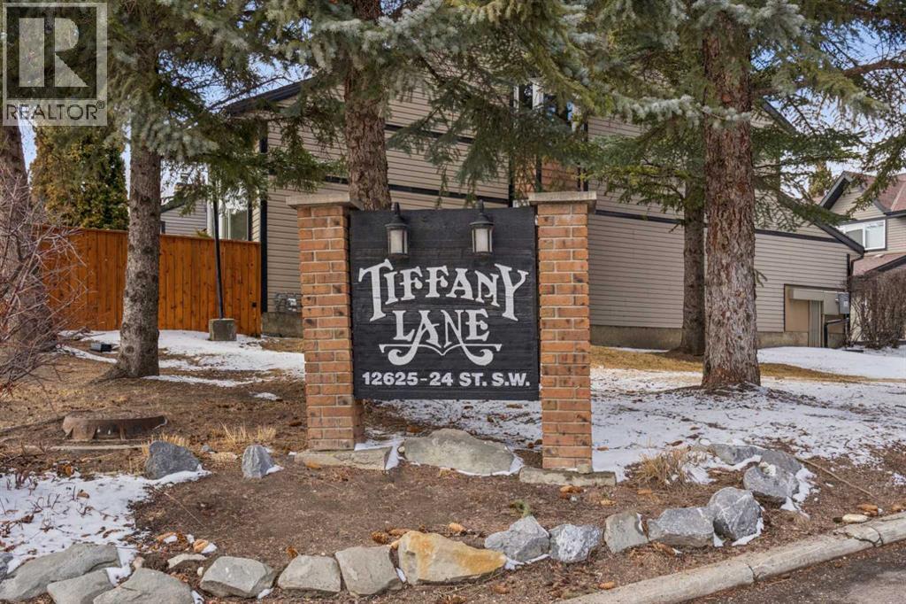 Single Family House for Sale in    Street SW Woodbine Calgary 