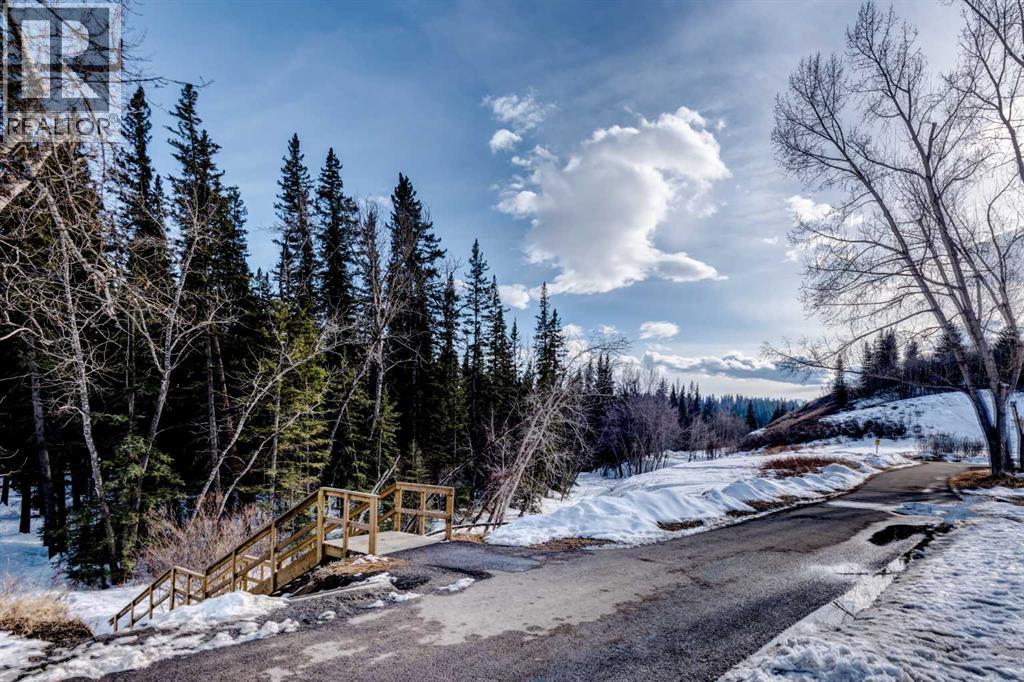 Single Family House for Sale in    Street SW Woodbine Calgary 