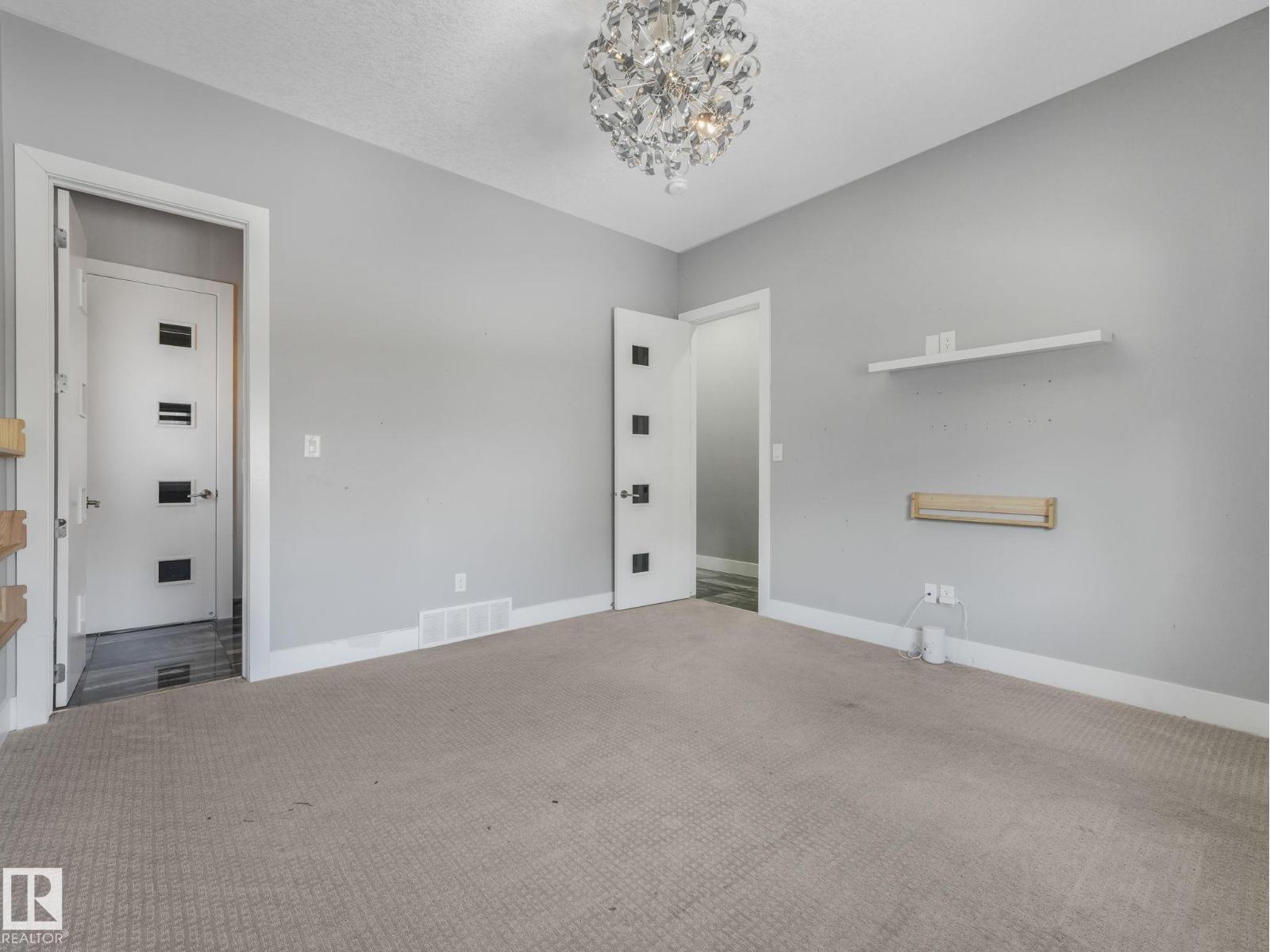 1012 148 AV NW - 18
