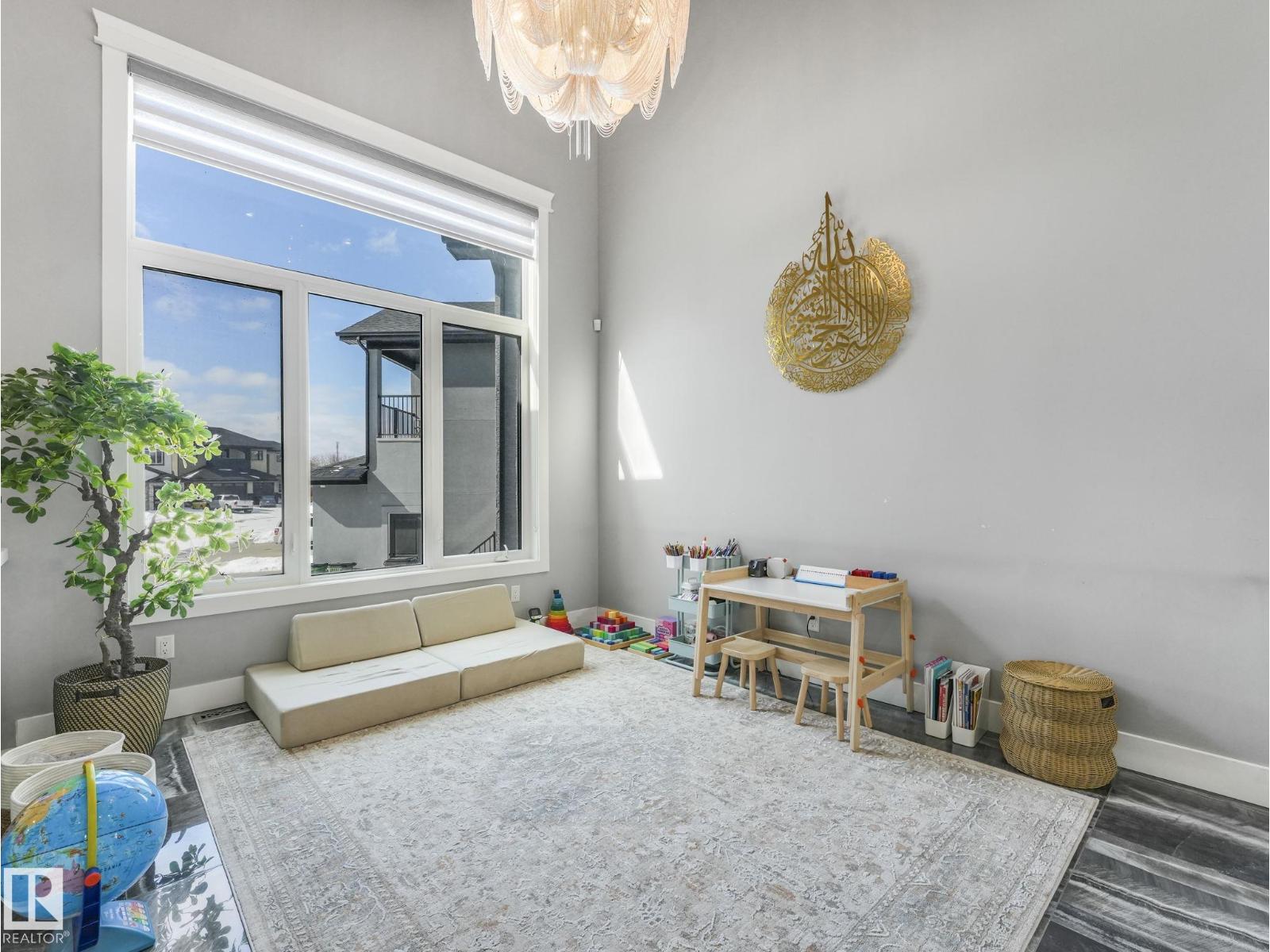 1012 148 AV NW - 4