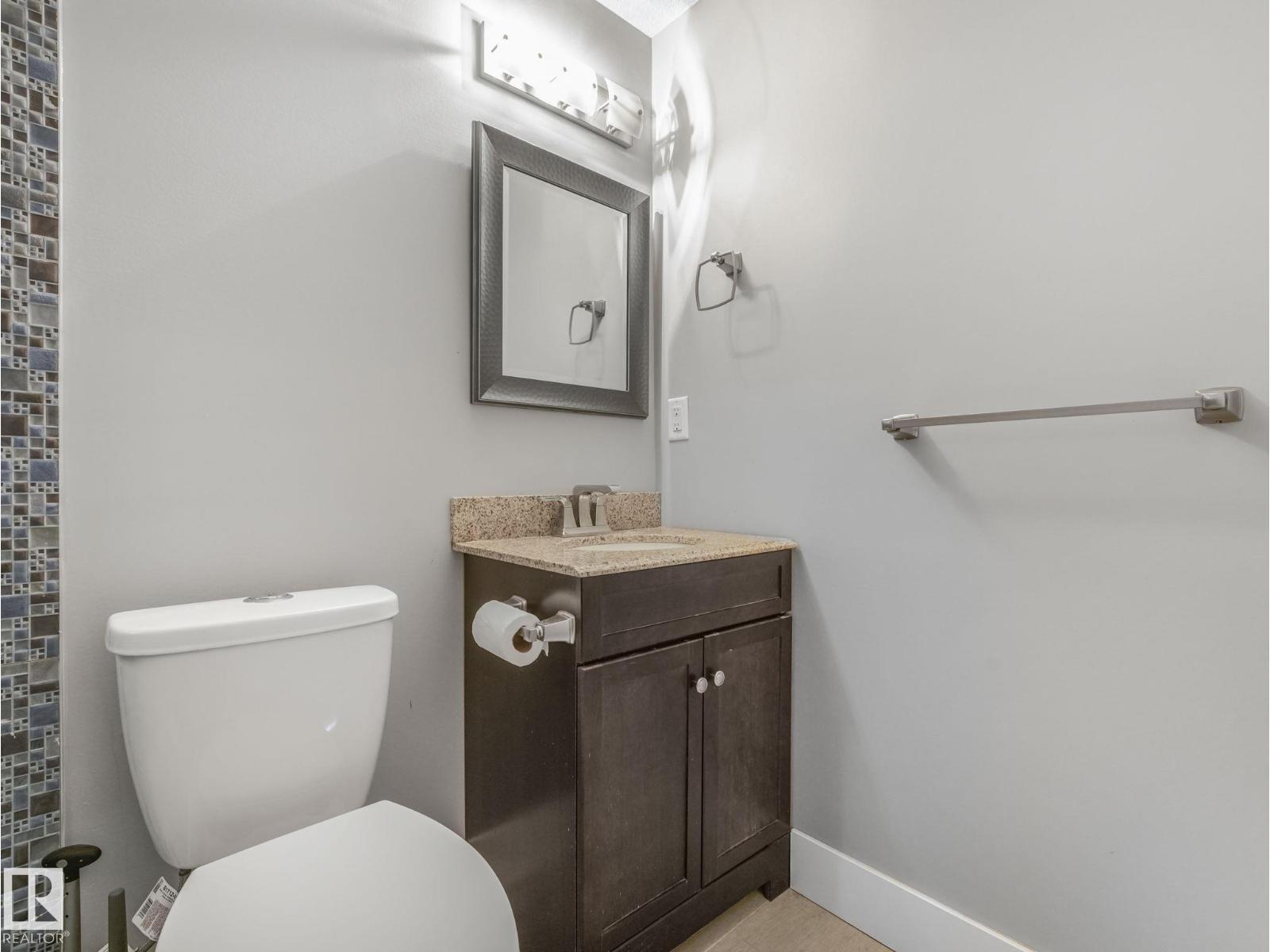 1012 148 AV NW - 50