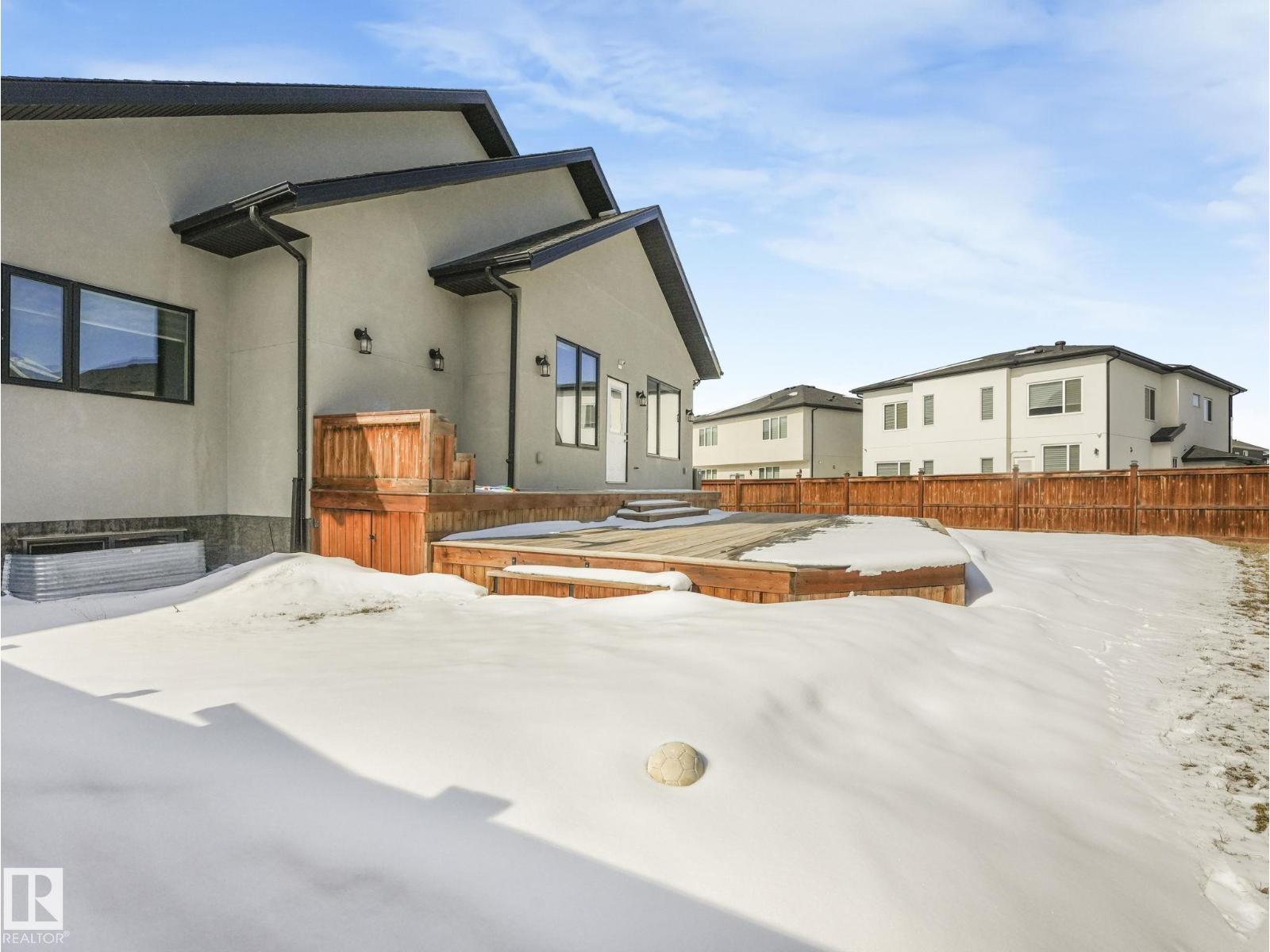 1012 148 AV NW - 54