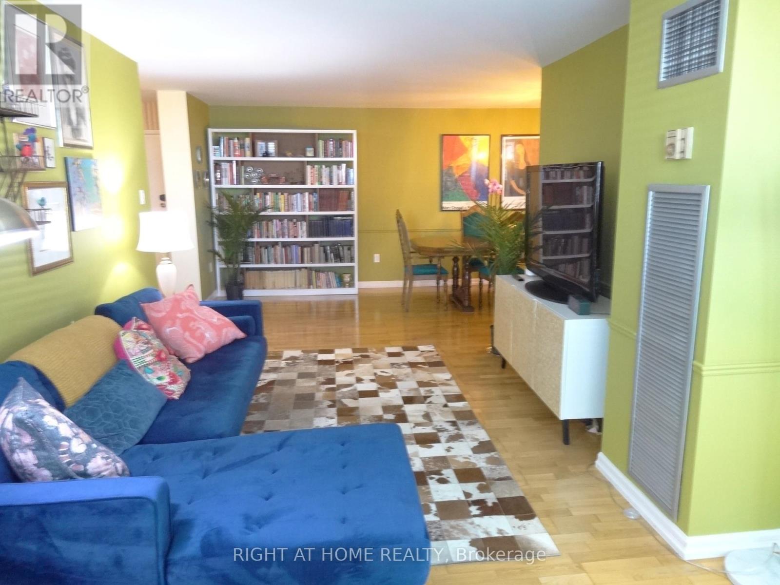 #704 80 ANTIBES DRIVE - 4
