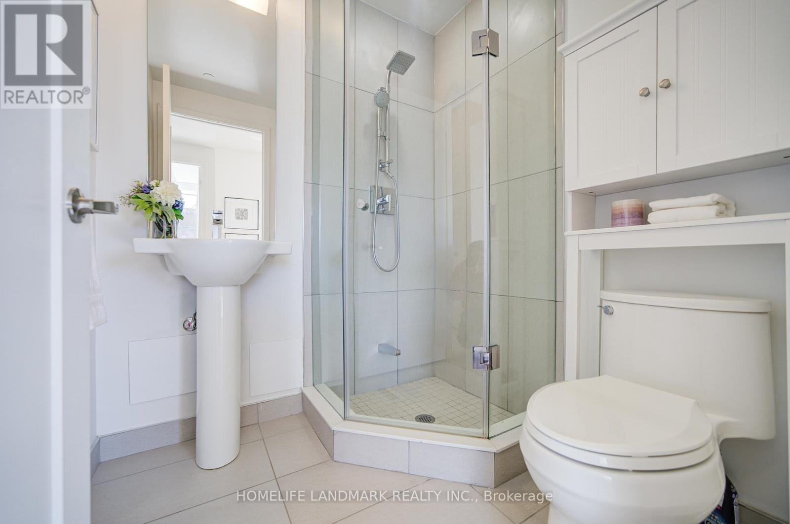 550 121 LOWER SHERBOURNE STREET - 12