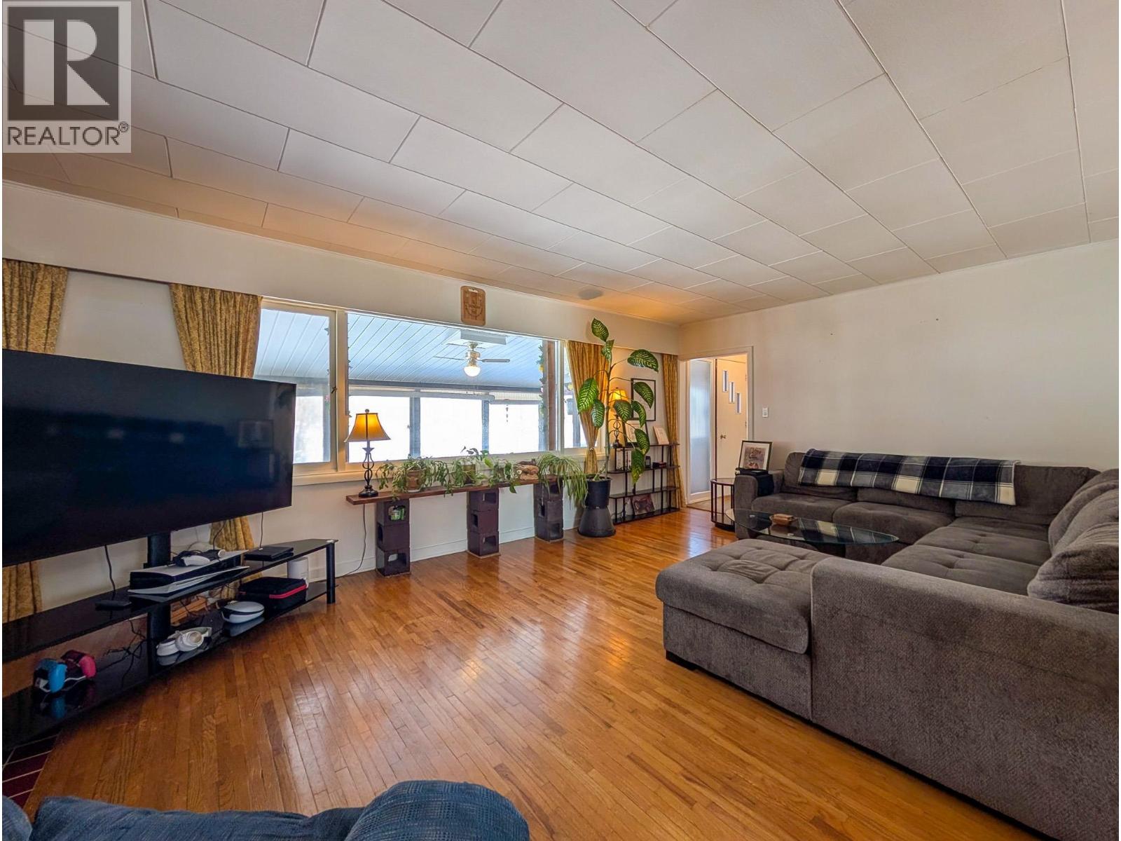 8105 SHELLEY TOWNSITE ROAD - 13