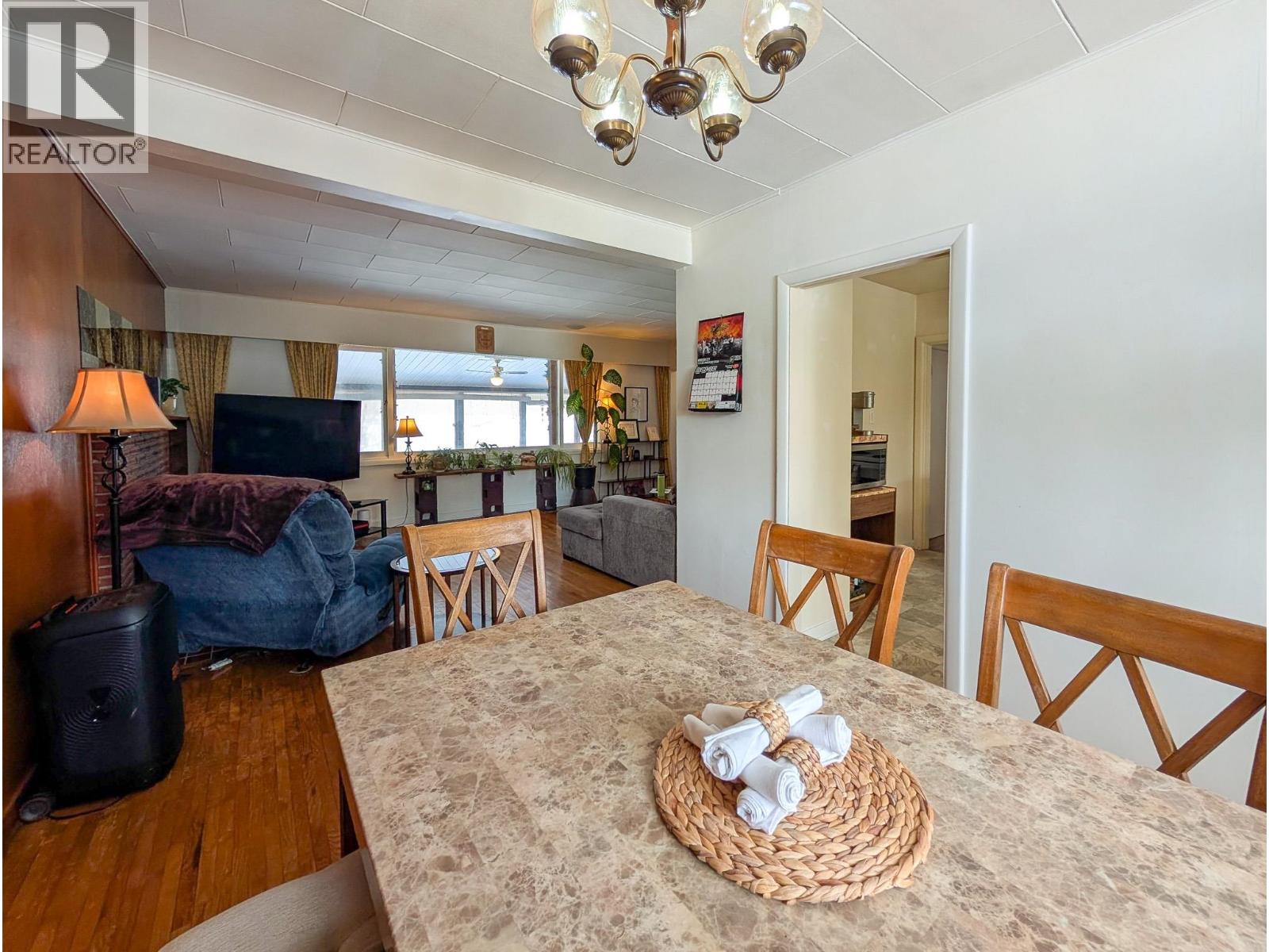 8105 SHELLEY TOWNSITE ROAD - 15