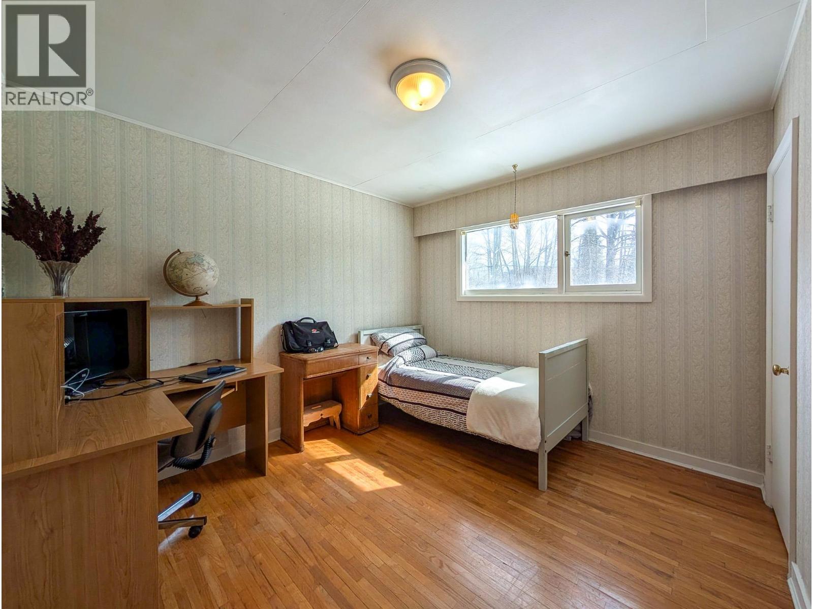 8105 SHELLEY TOWNSITE ROAD - 21