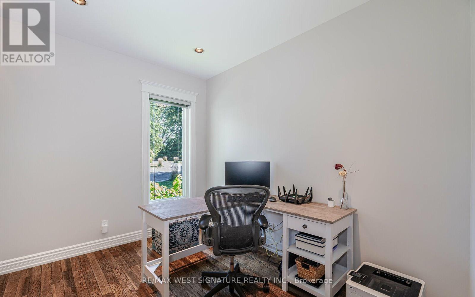 16070 KEELE STREET - 22