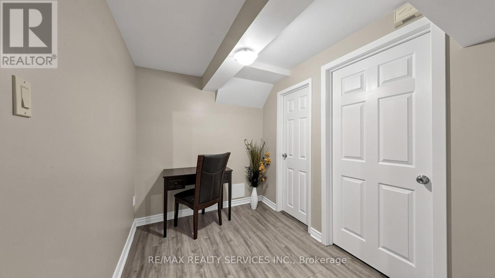 Single Family House for Sale in  NANTUCKET CRESCENT Brampton (Westgate) 