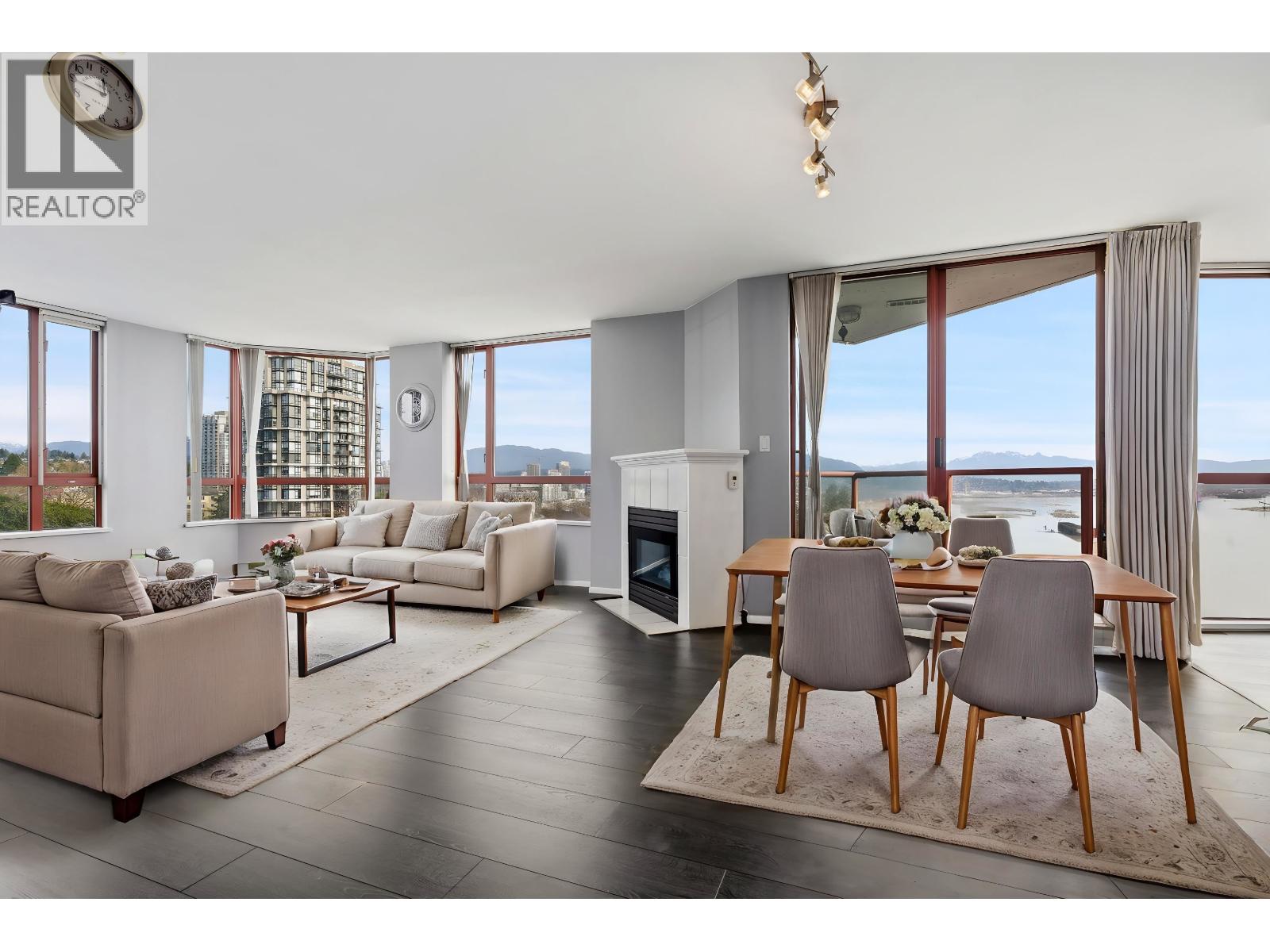 901 38 LEOPOLD PLACE, New Westminster