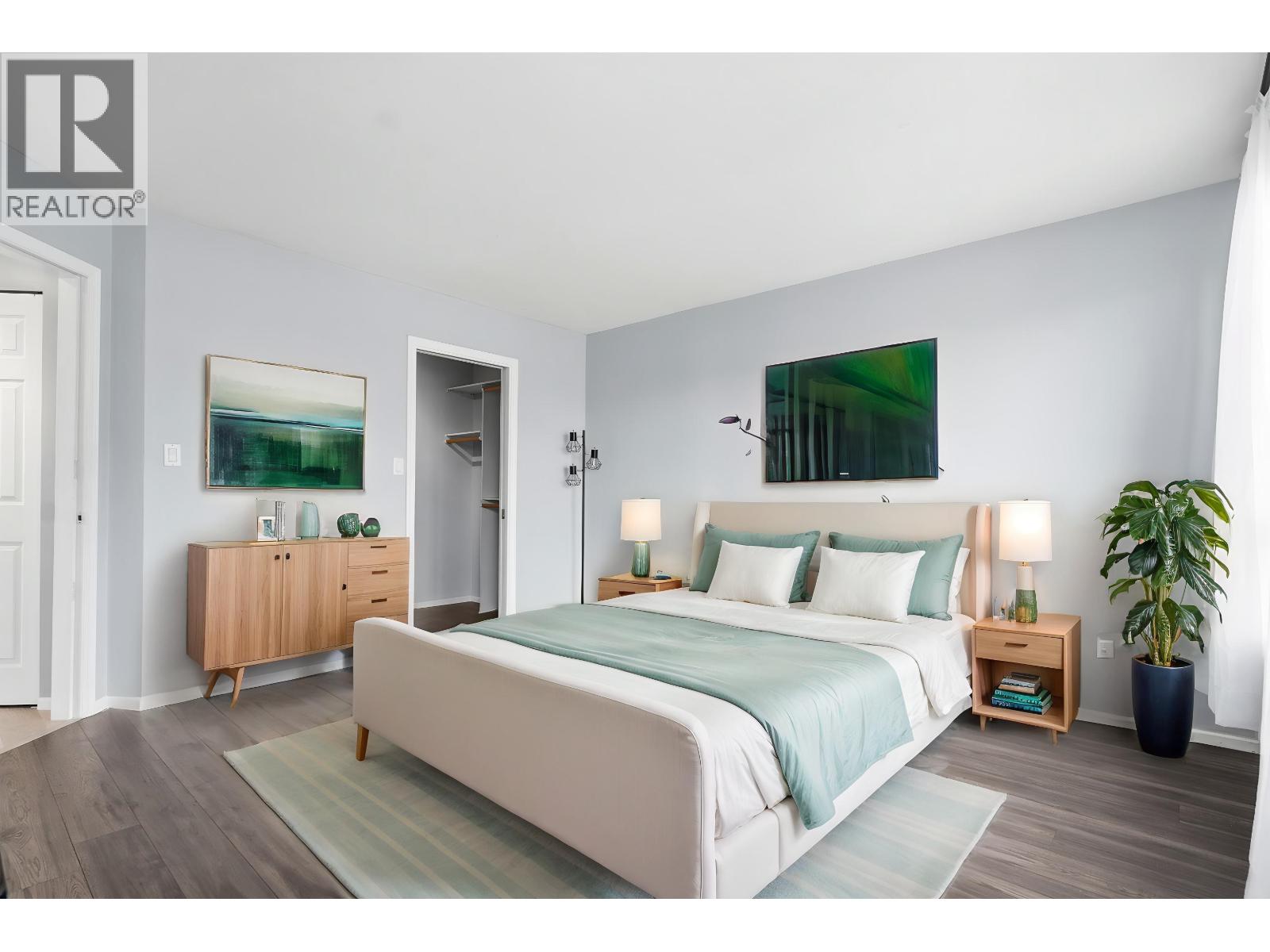 901 38 LEOPOLD PLACE, New Westminster