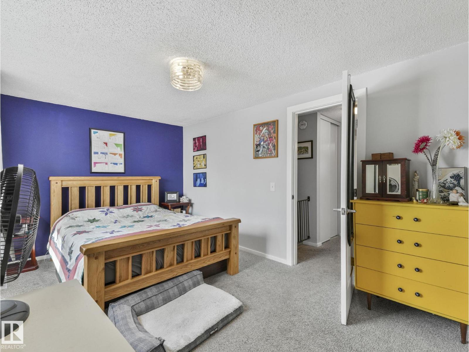 1364 LAKEWOOD RD W NW, Edmonton