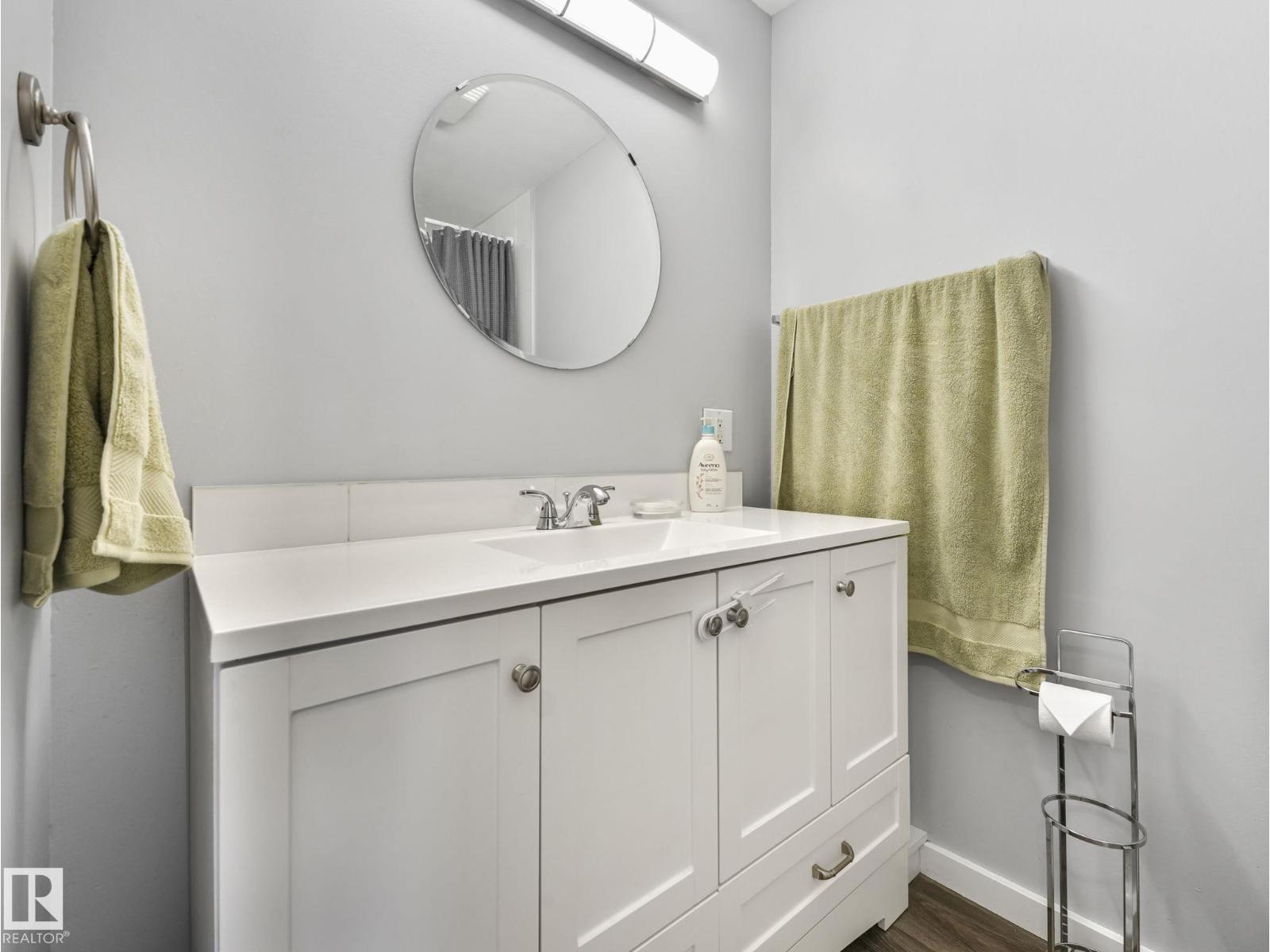 1364 LAKEWOOD RD W NW, Edmonton