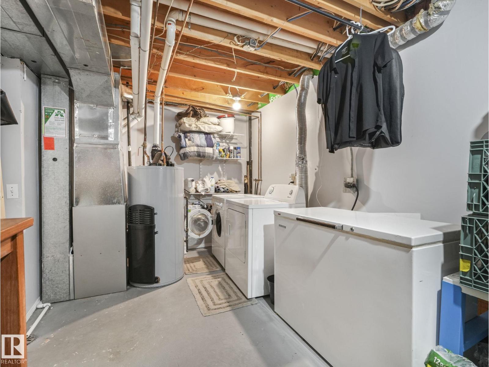 1364 LAKEWOOD RD W NW, Edmonton