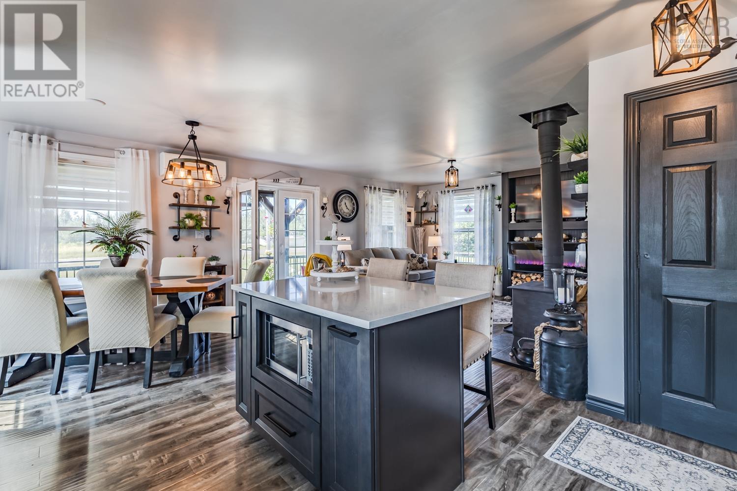 Property 39 of 48 of 1923 FOX HARBOUR Road