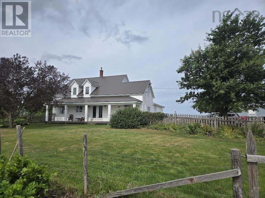 Property 20 of 42 of 803 6 Highway