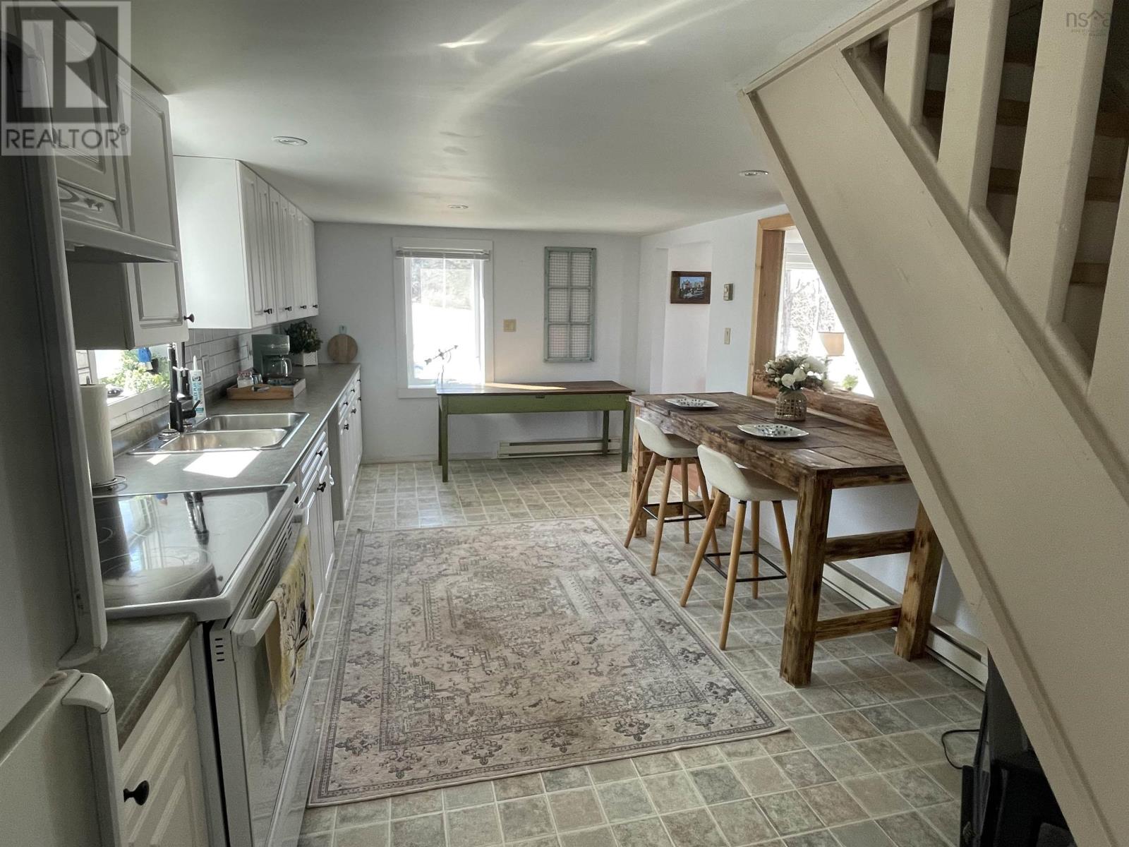 Property 7 of 21 of 27 Cap La Ronde Road