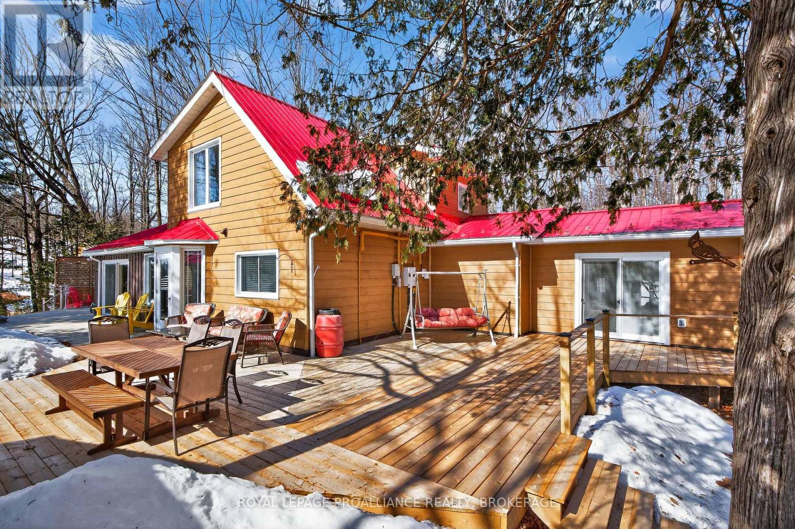 1004C PUBLIC BEACH ROAD - 1