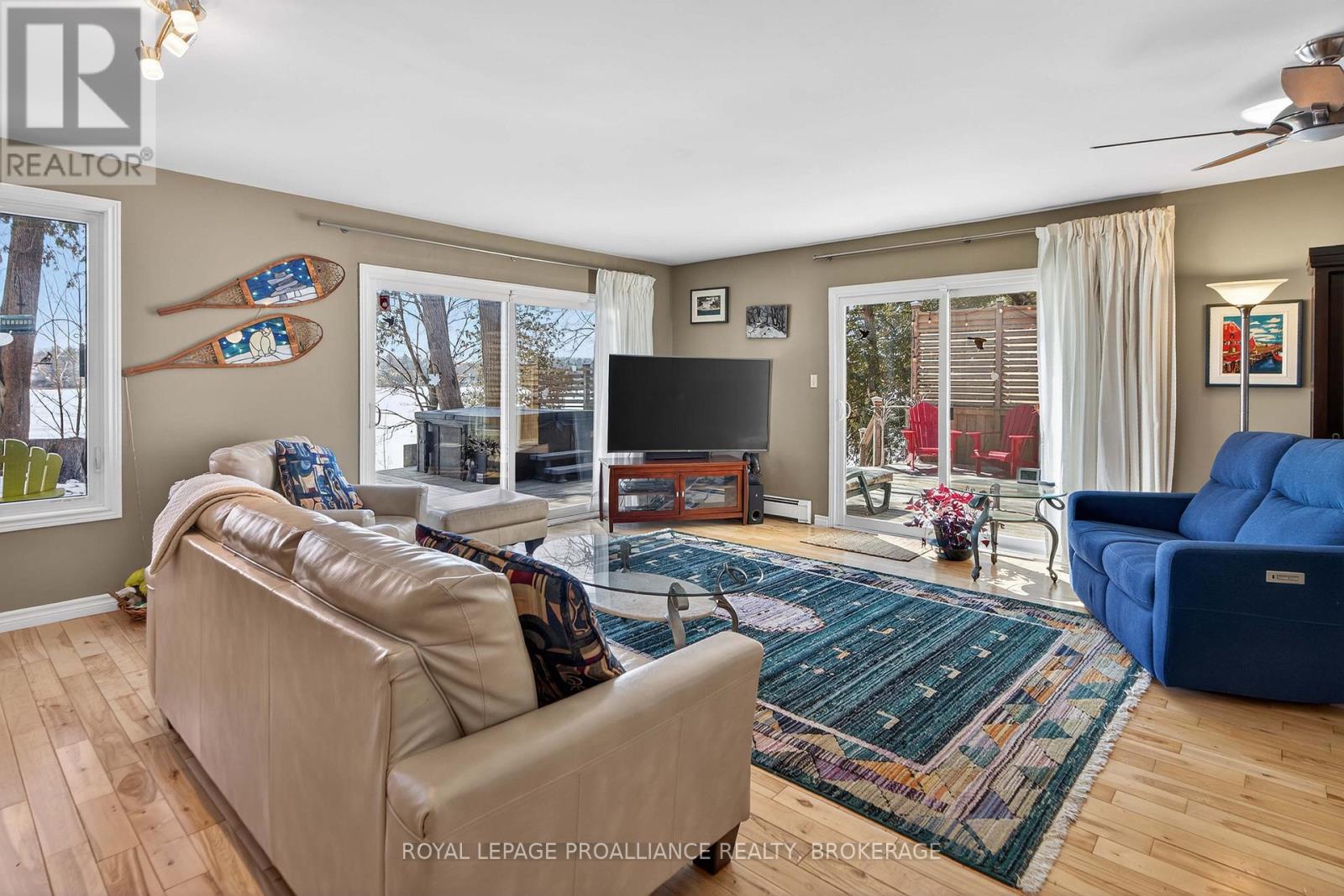 1004C PUBLIC BEACH ROAD - 16