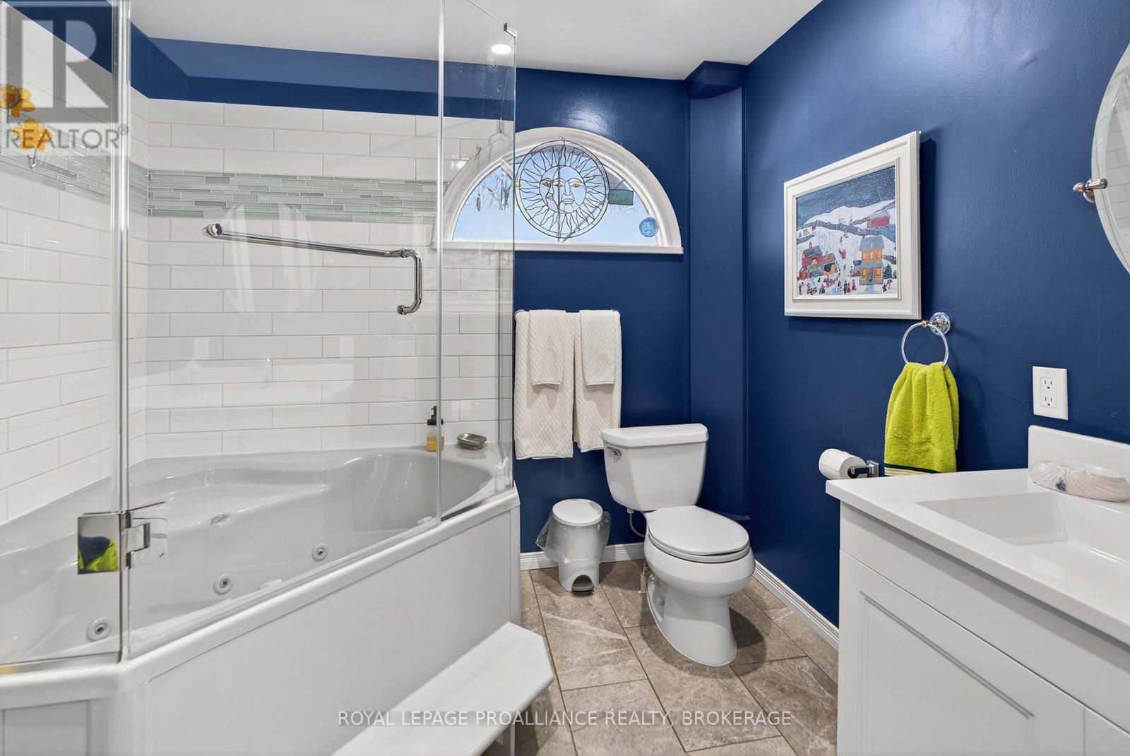 1004C PUBLIC BEACH ROAD - 24