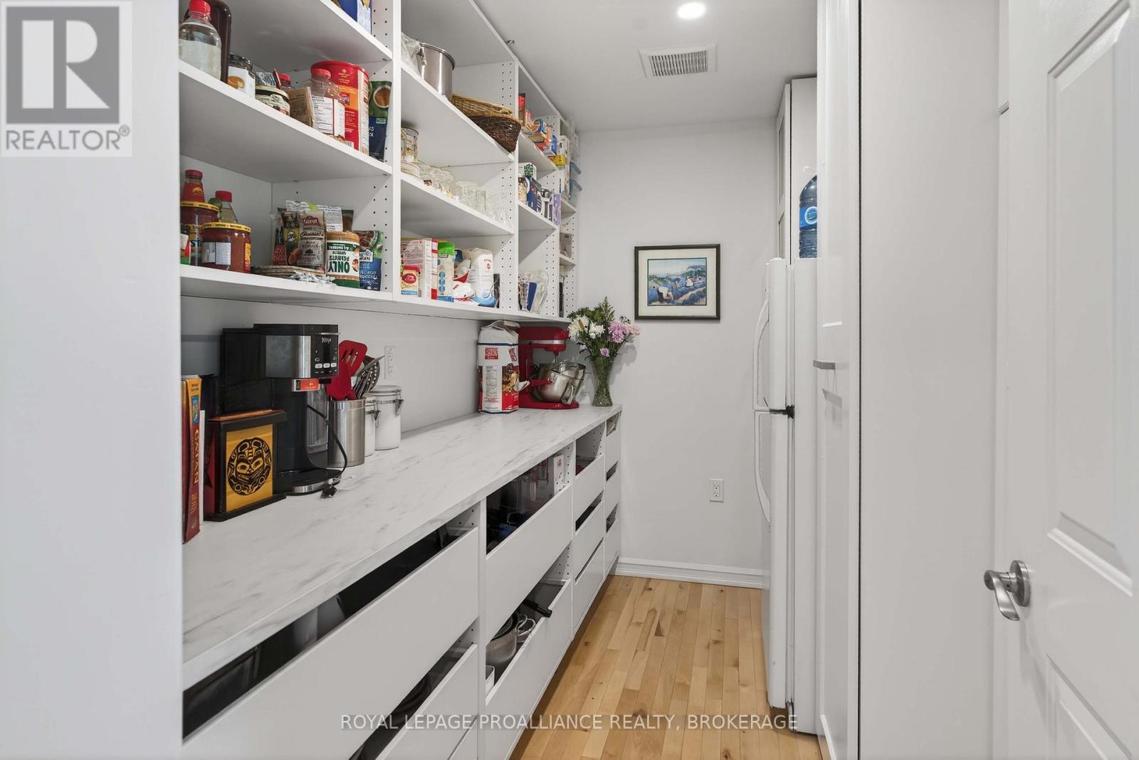 1004C PUBLIC BEACH ROAD - 25