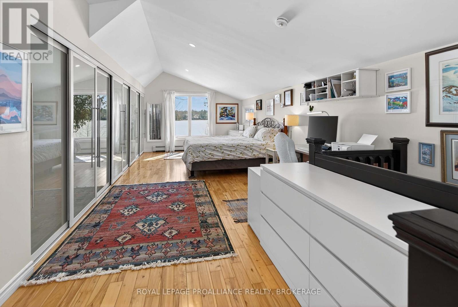 1004C PUBLIC BEACH ROAD - 29