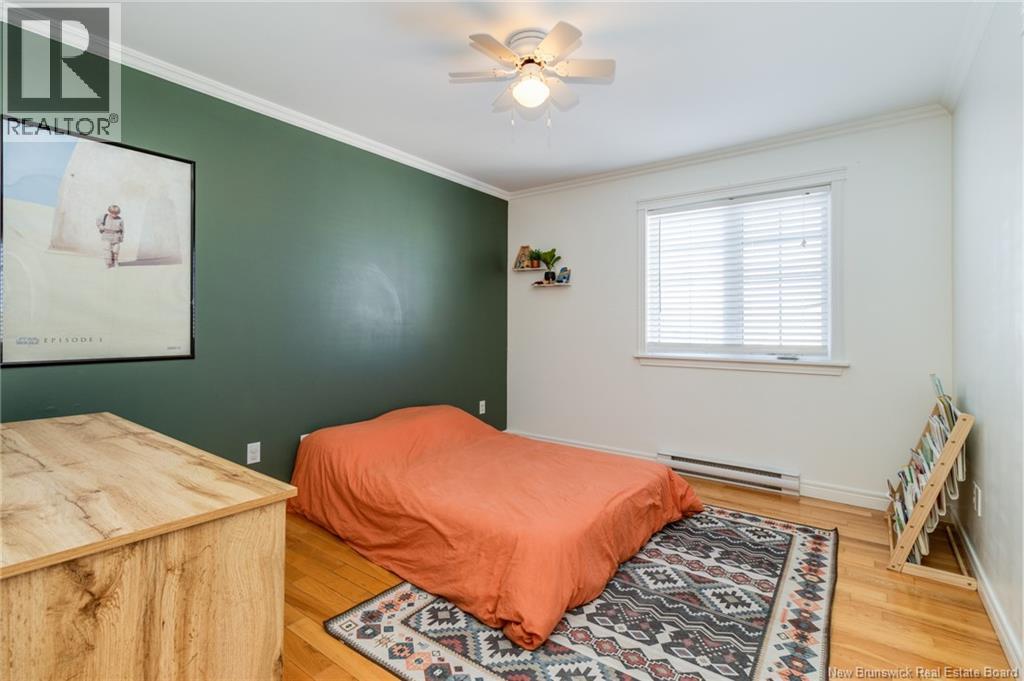 21 CARTER CRESCENT - 26